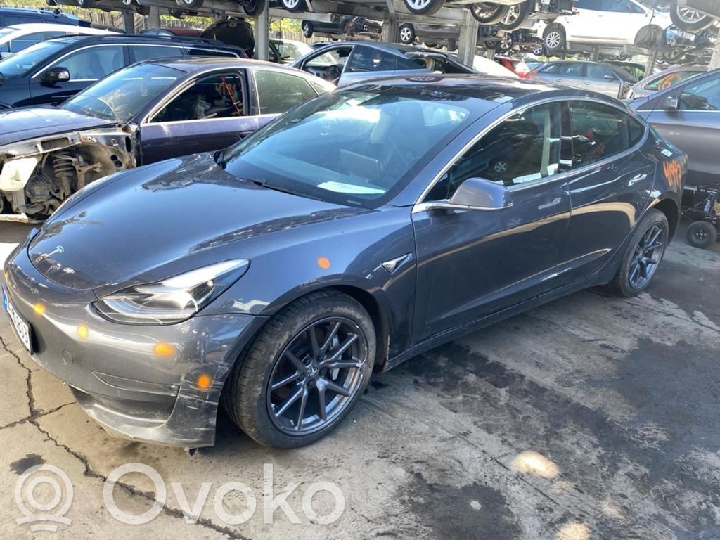 Model 3 Tesla Model 3