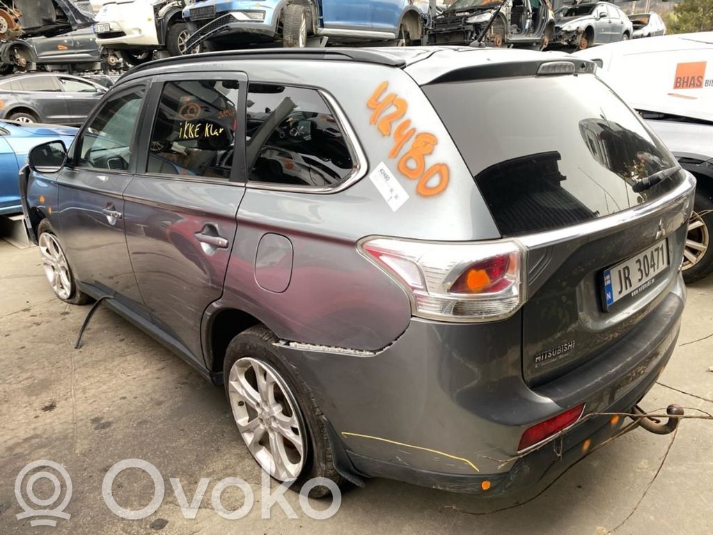 Outlander Outlander  1860B814