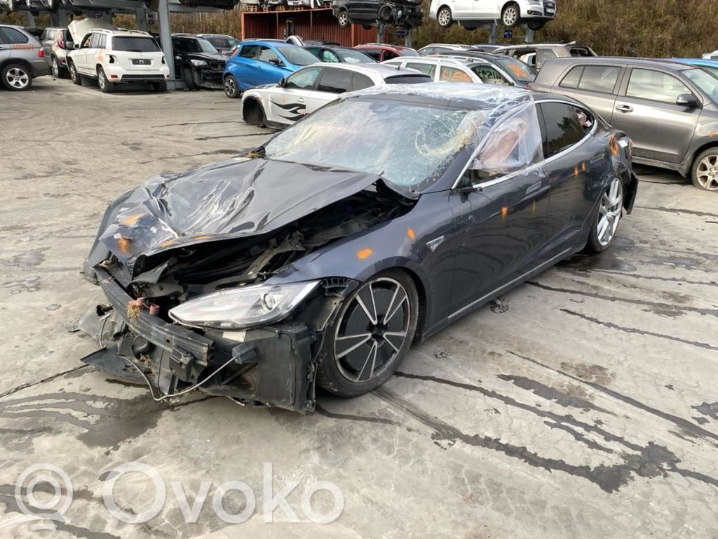 Model S Tesla Model S