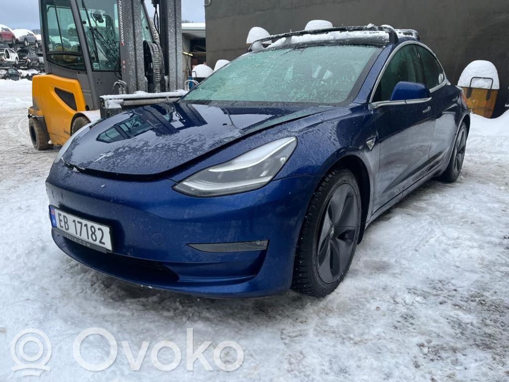 Model 3 Tesla Model 3