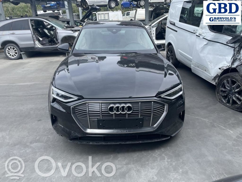 e-tron e-tron  4KE915217