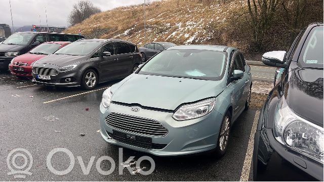Focus Focus  2145293