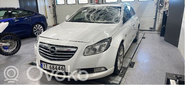 Insignia A Insignia  95523332