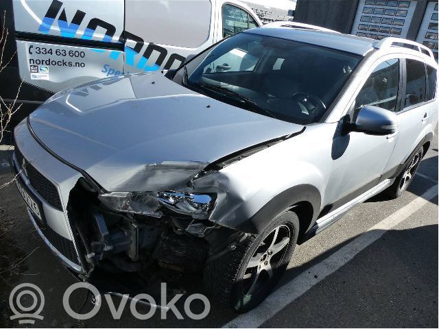 Outlander Outlander  1810A111