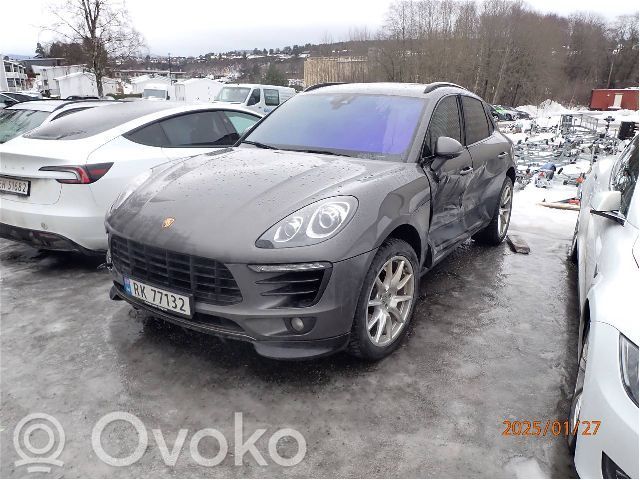 Macan (95B) Macan  8K0959663