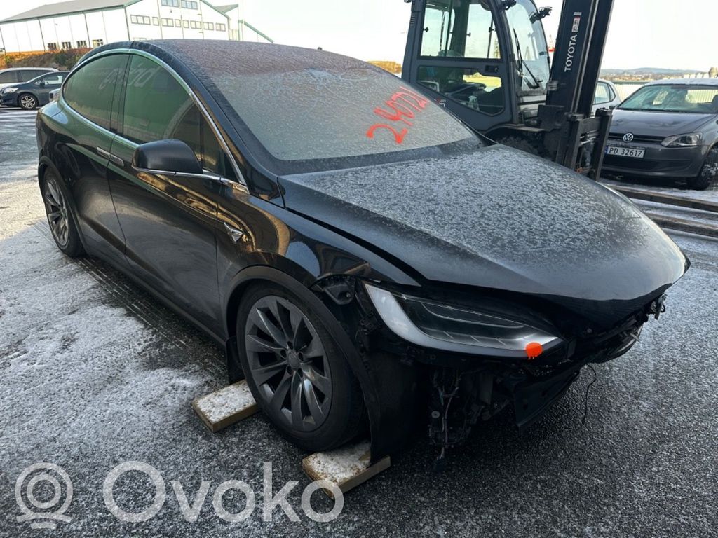 Model X Tesla Model X  109231198D