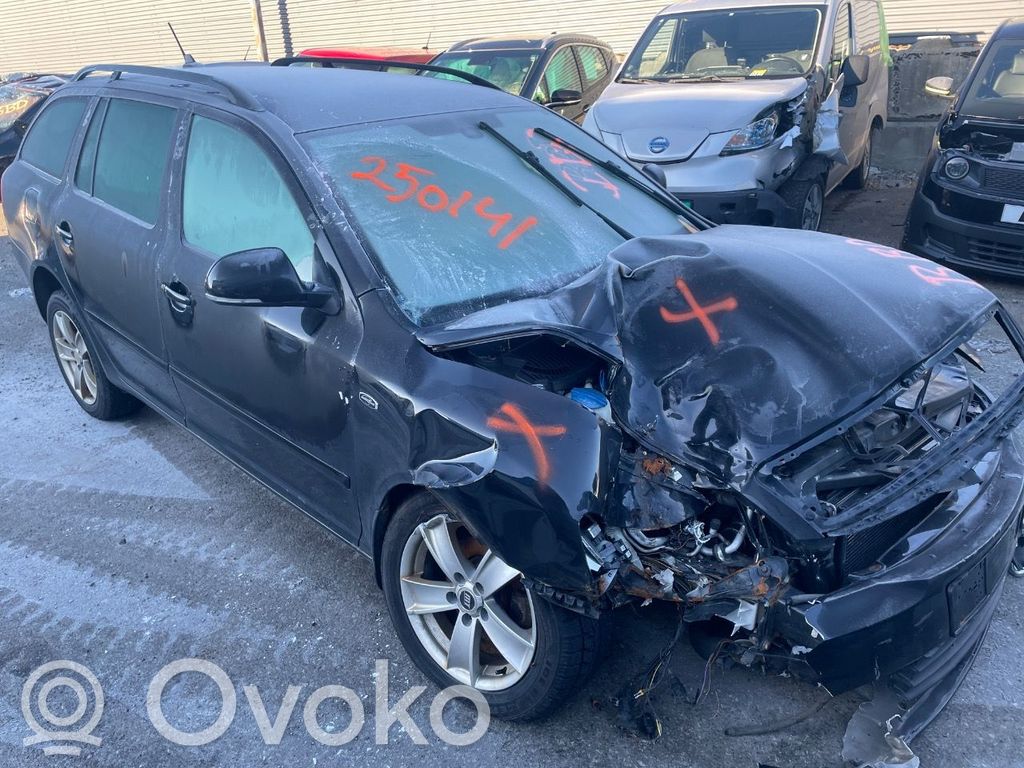 Octavia Mk2 (1Z) Octavia  0BR525010B