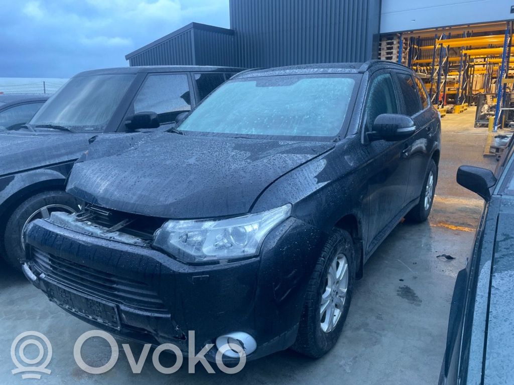 Outlander Outlander  8610A102