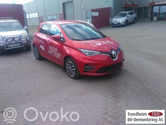 Zoe Zoe  248600074R