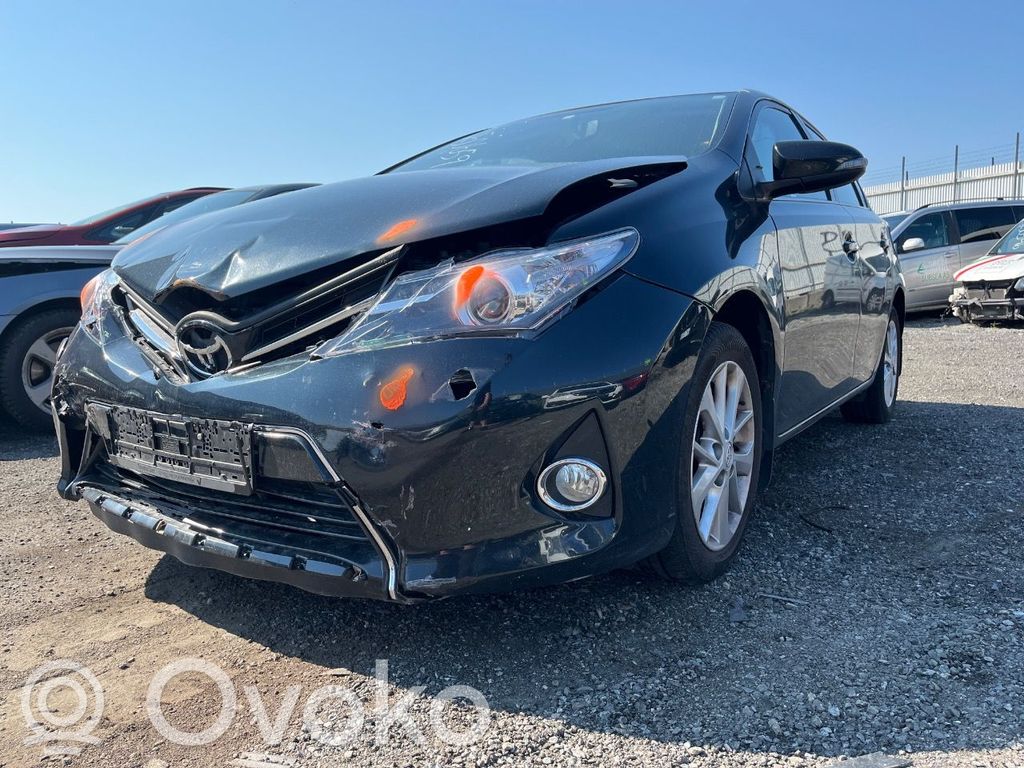 Auris E180 Auris  270600T200