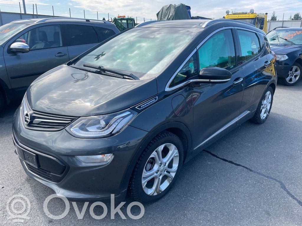 Ampera- E Ampera  42663533