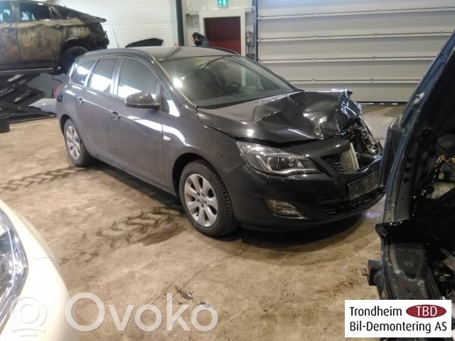 Astra J Astra  13581891