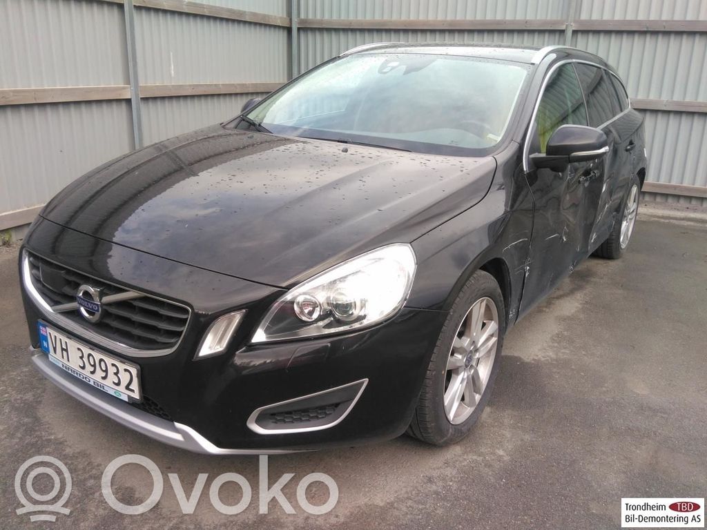 V60 V60, V60 Cross Country  36003224