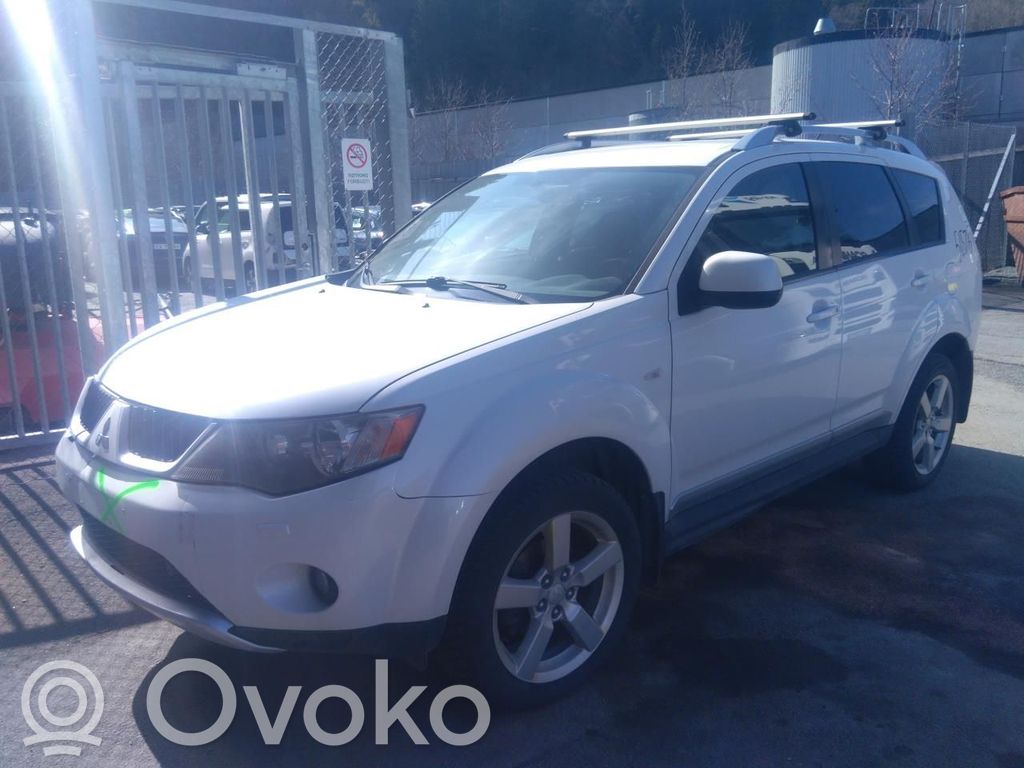 Outlander Outlander  5700A278