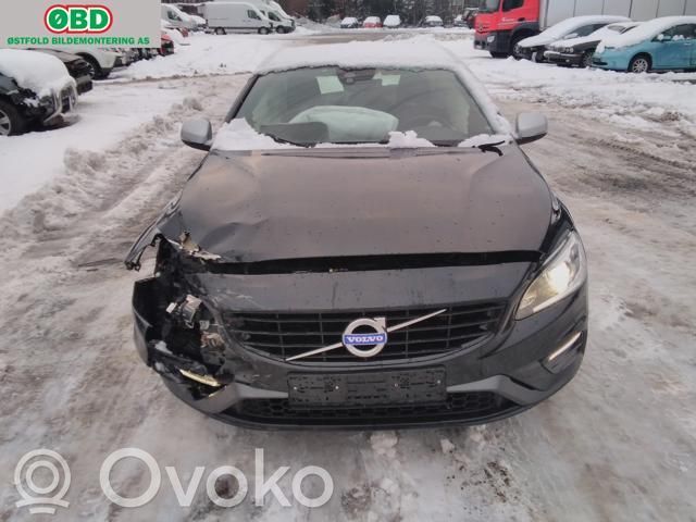 V60 V60, V60 Cross Country  36010087