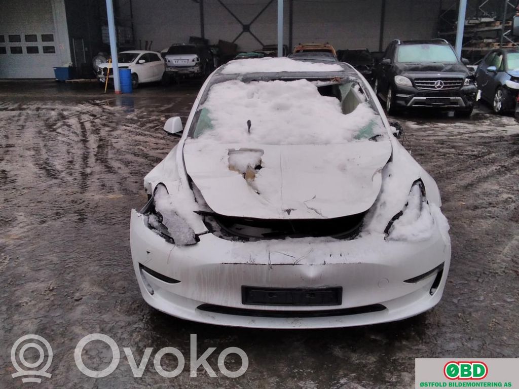 Model 3 Tesla Model 3  149417900A