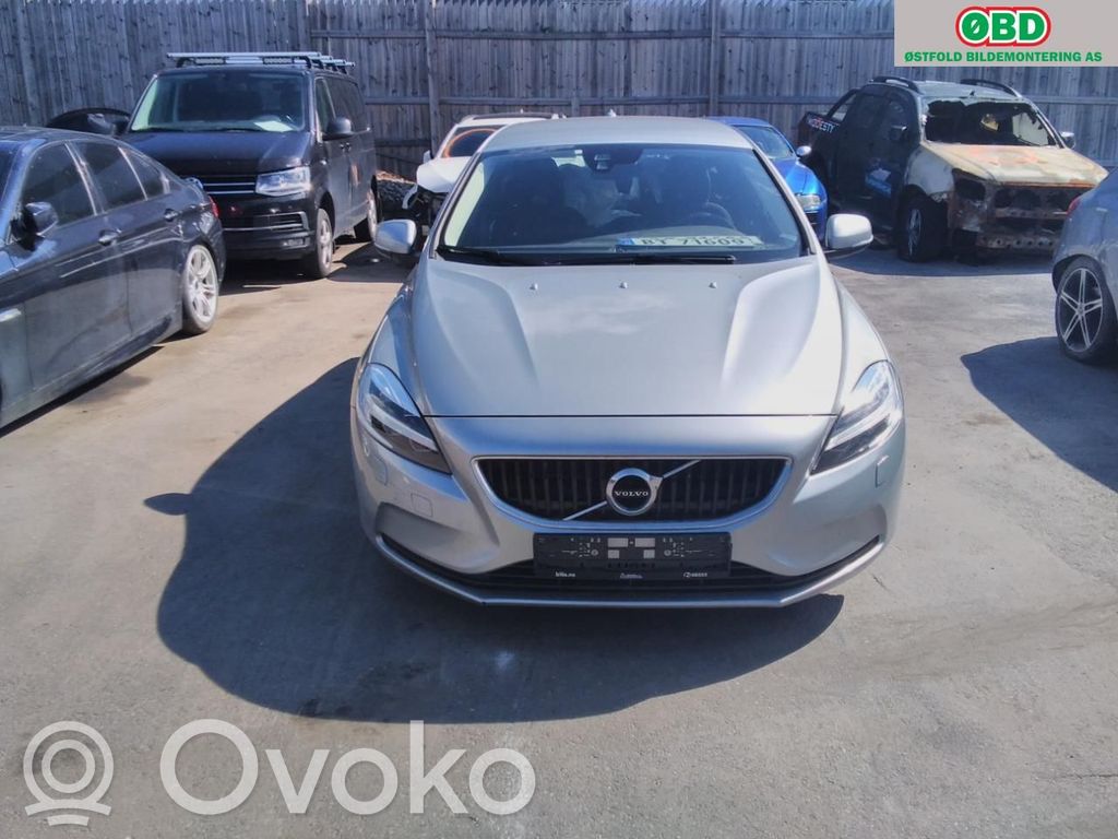 V40 S40, V40  36010106