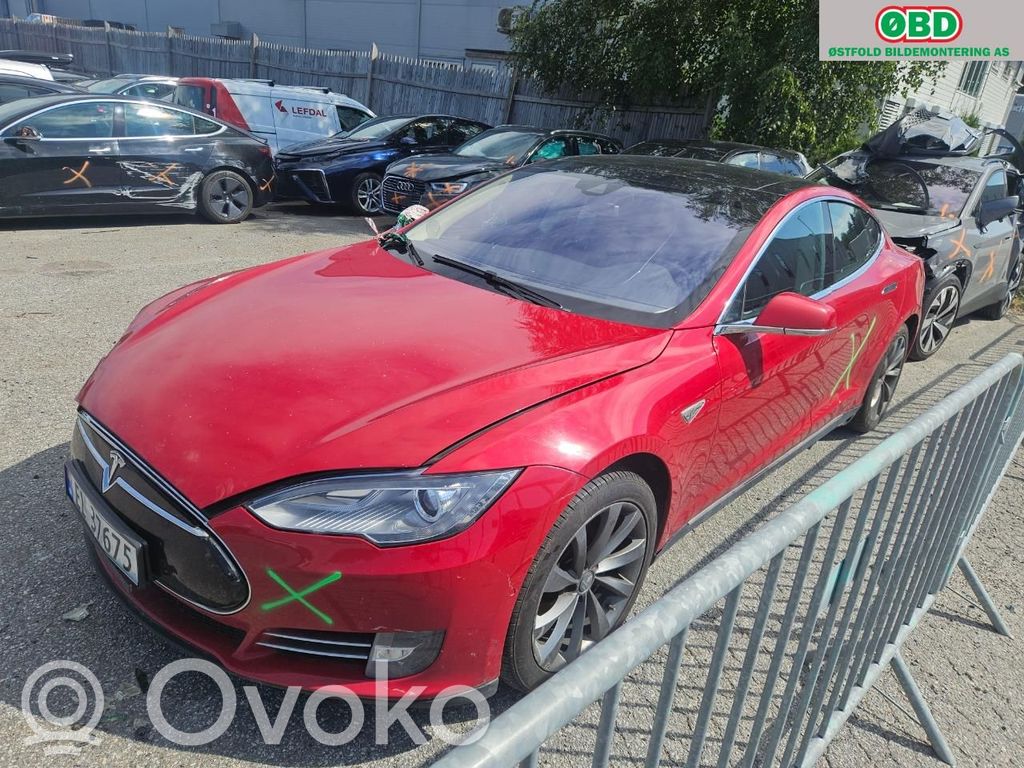 Model S Tesla Model S  600592100B