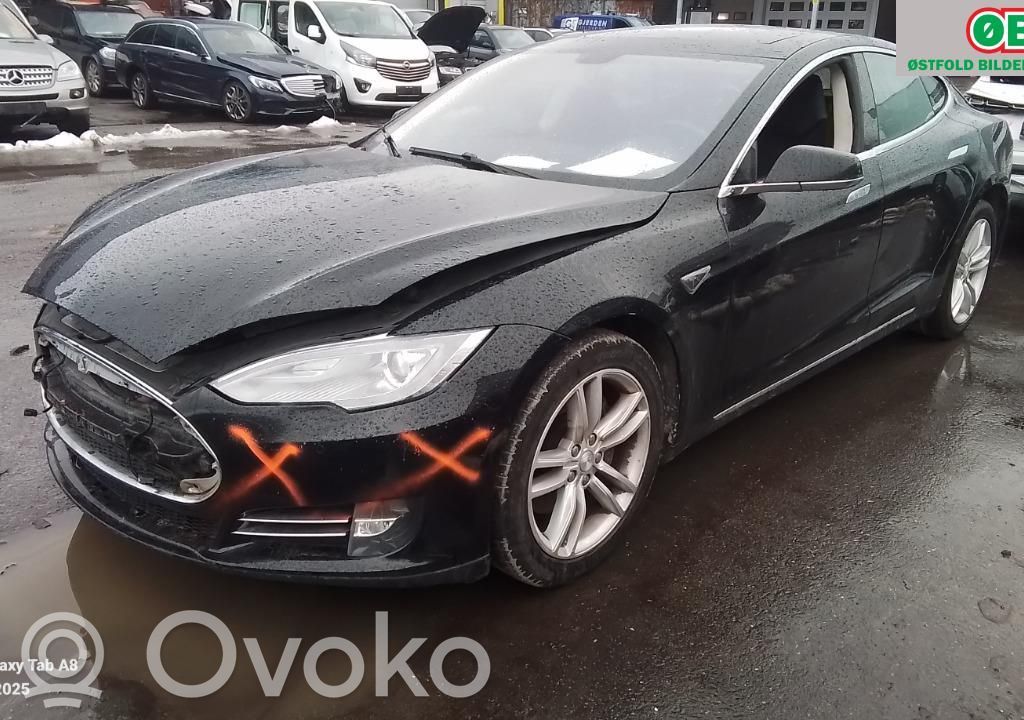 Model S Tesla Model S  600592100B