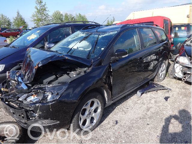 Focus Focus  1669556