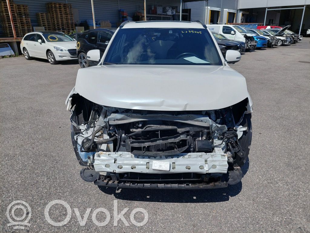 Outlander Outlander  8301D494
