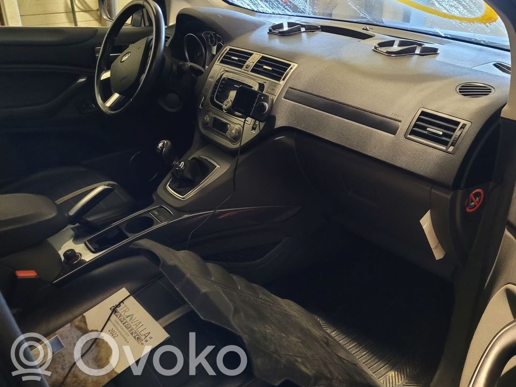 Kuga I Kuga  1682463