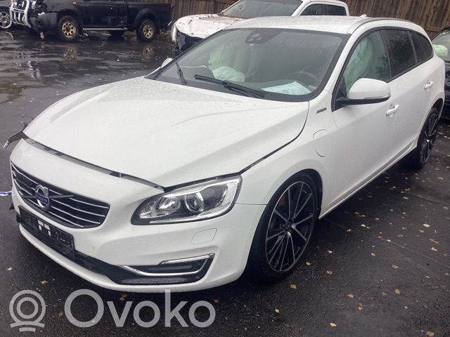 V60 V60, V60 Cross Country  36050600