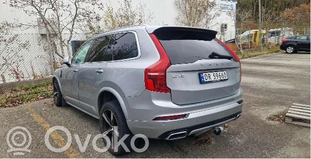 XC90 XC90  31471005
