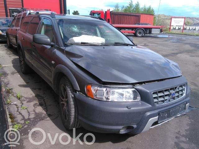 XC70 XC70  D5244T