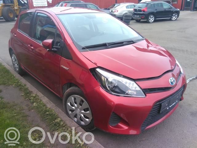 Yaris Yaris  867900D010