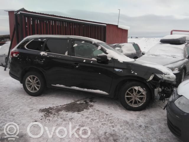 Outlander Outlander  0697122496