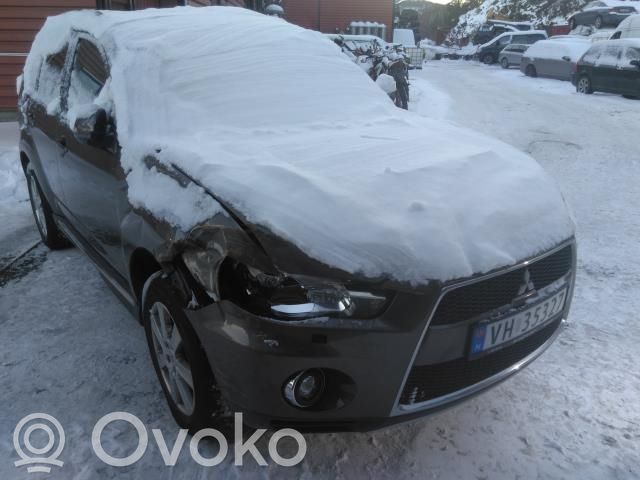 Outlander Outlander  4HK
