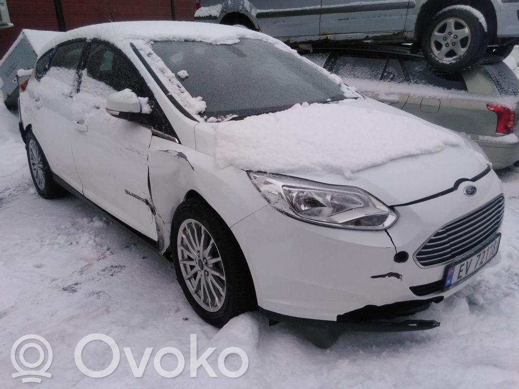 Focus Focus  EV682C555CF