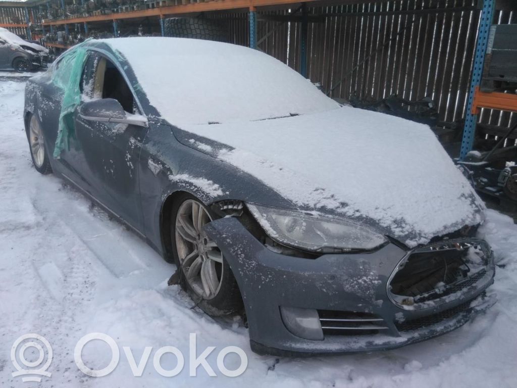 Model S Tesla Model S