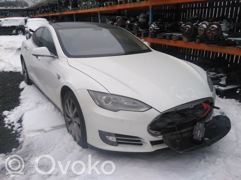 Model S Tesla Model S