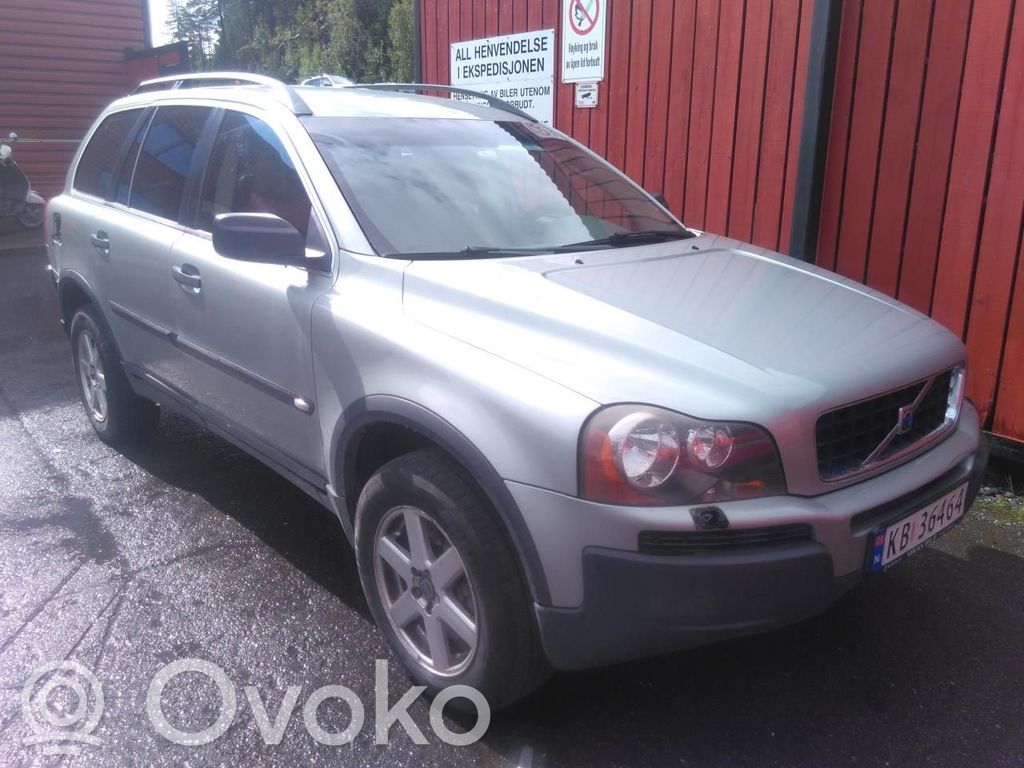 XC90 XC90  8689886
