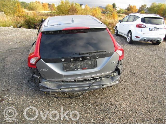V60 V60, V60 Cross Country  36001683
