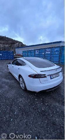 Model S Tesla Model S  6006566E0E