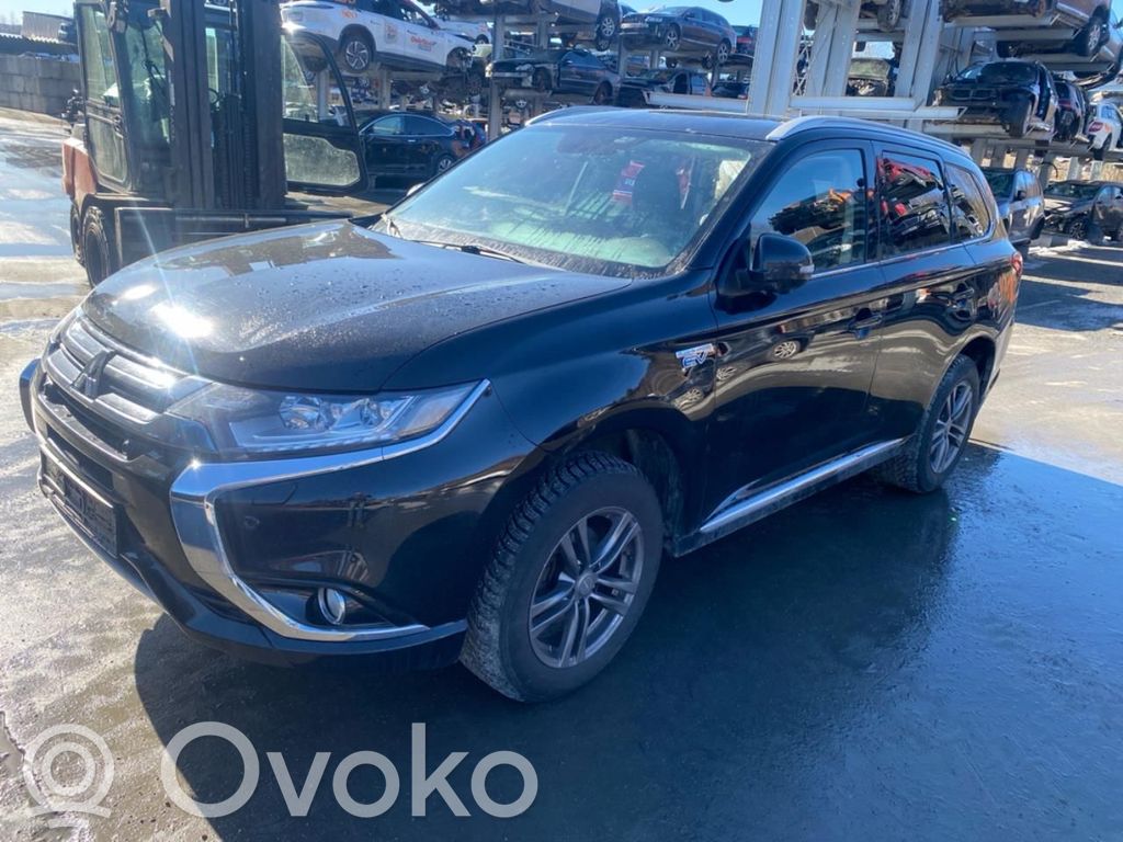 Outlander Outlander  8331A179