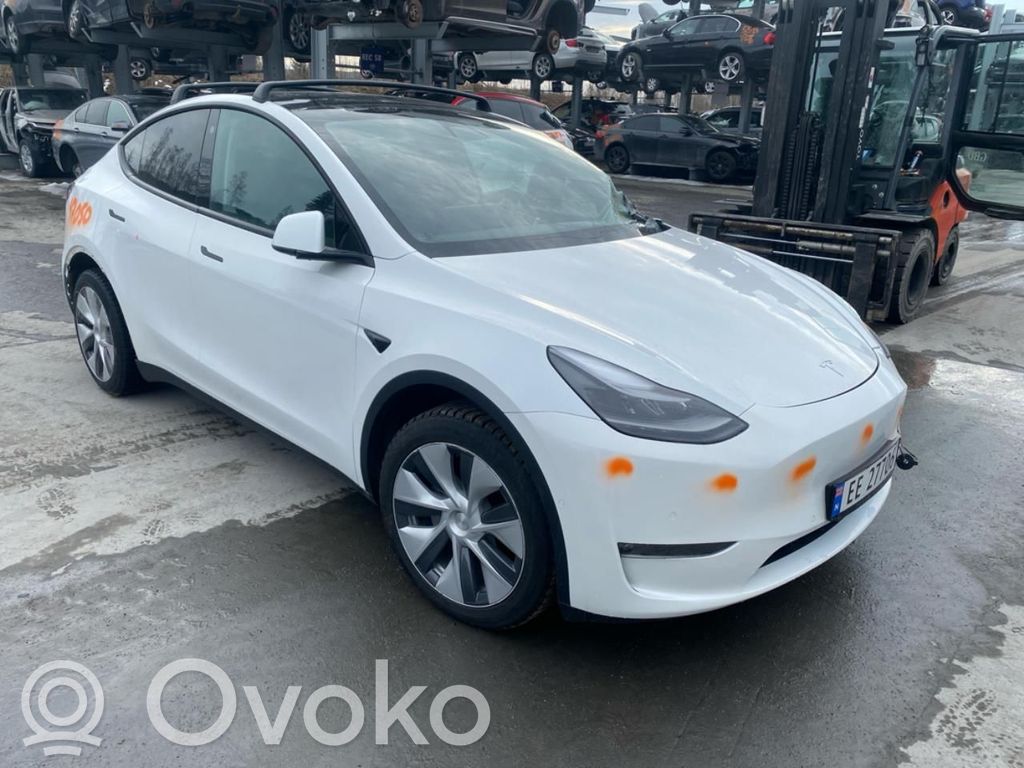Model Y Tesla Model Y  148774200H