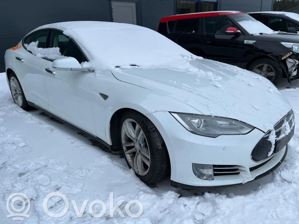 Model S Tesla Model S