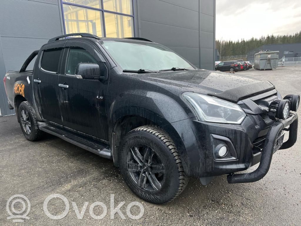 D-Max D-Max  8982476891