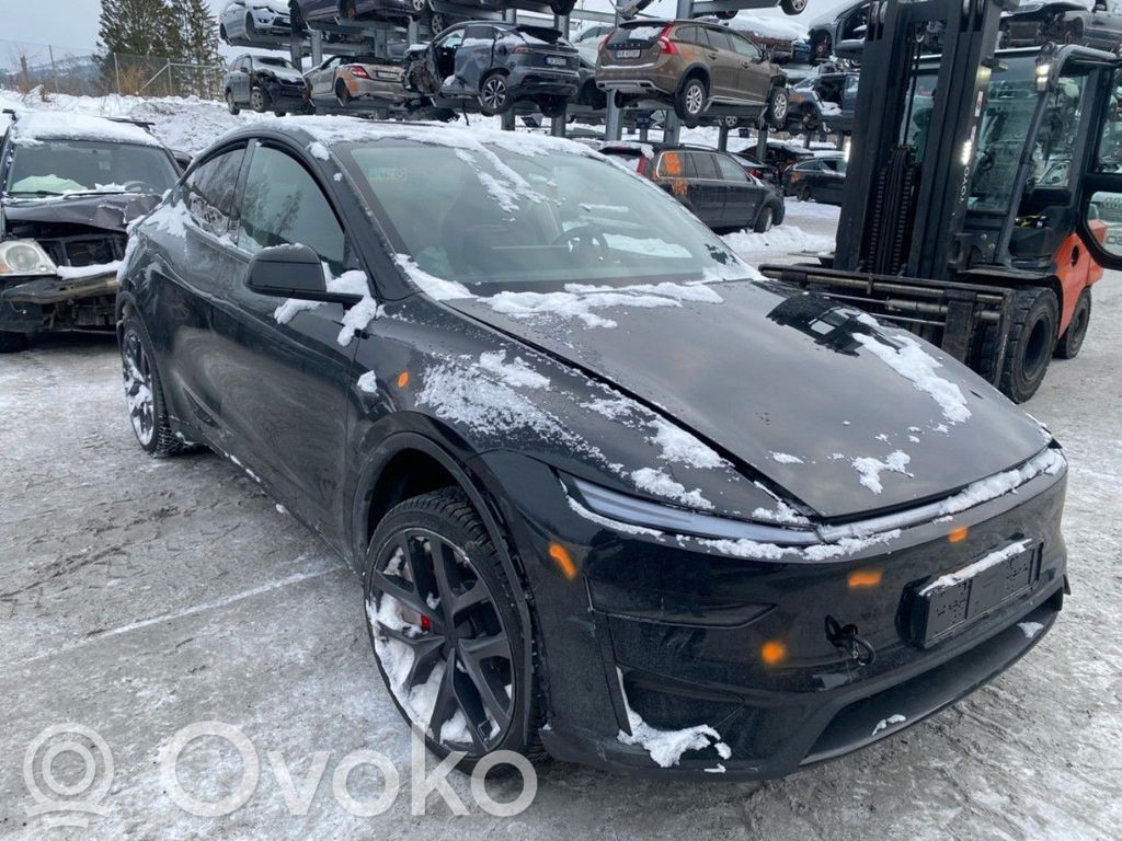 Model Y Juniper Tesla Model Y  800831300A