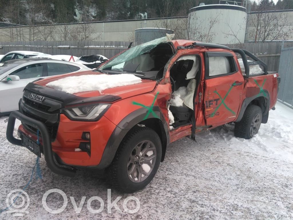 D-Max D-Max  8978354770