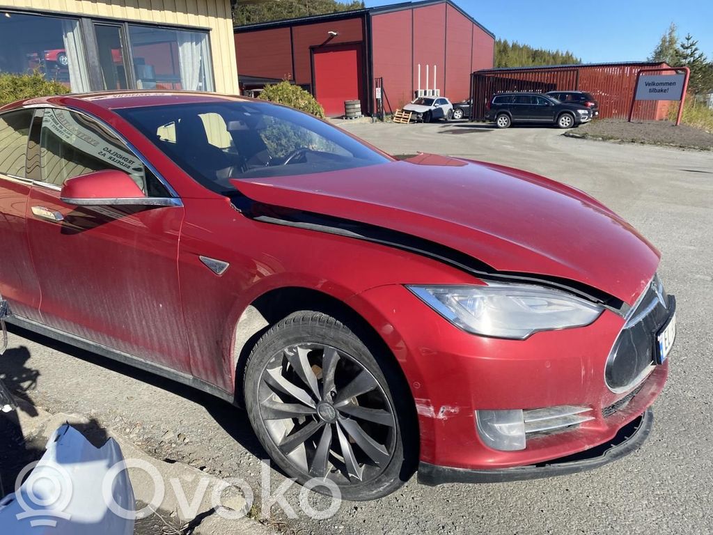Model S Tesla Model S