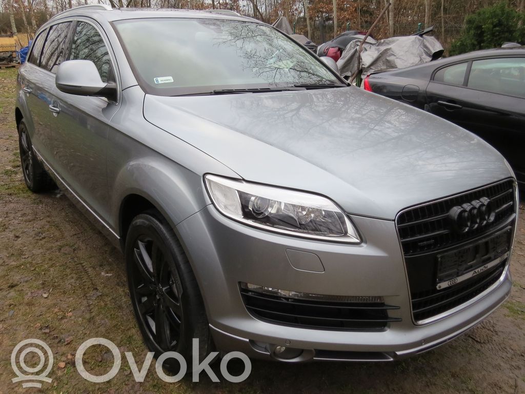 Q7 4L Q7