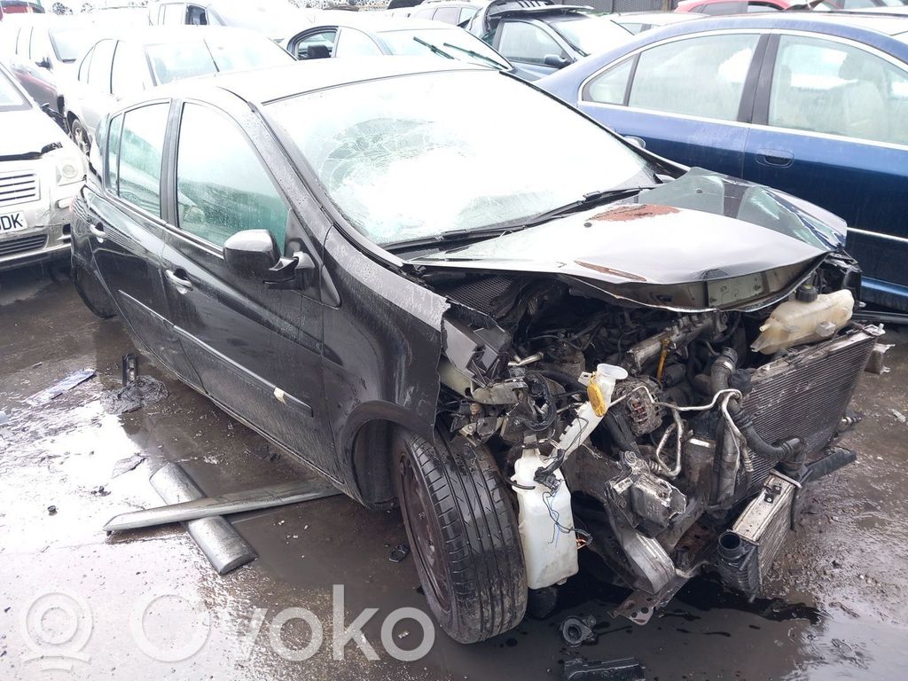 Clio III Clio  8200654541