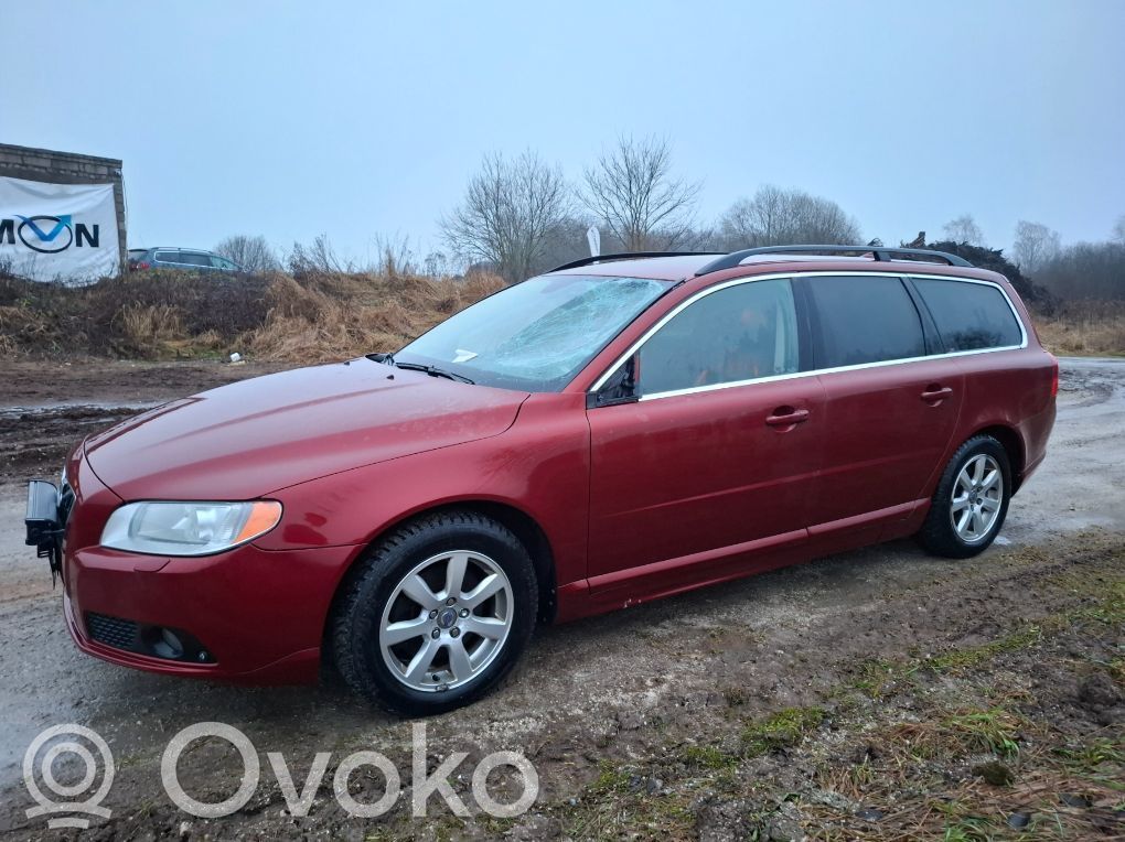 V70 S70, V70, V70 XC  6908017