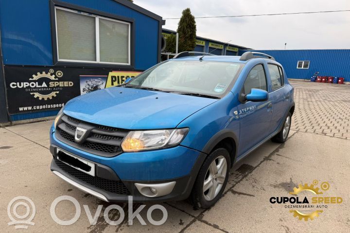 Sandero II Sandero, Sandero Stepway