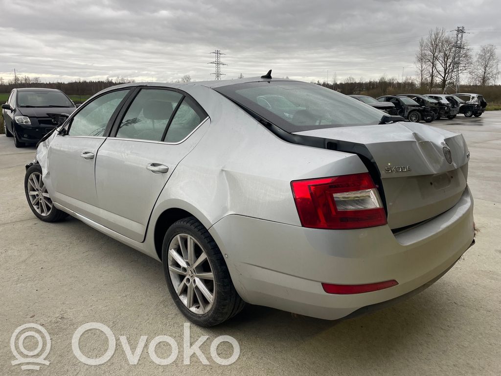 Octavia Mk3 (5E) Octavia  04E103011AL